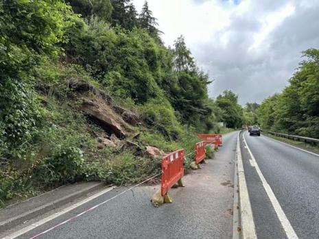 a40 leys bend rockfall
